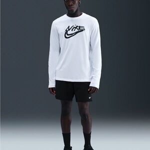 NIKE Men's Dri-FIT Long-Sleeve Top